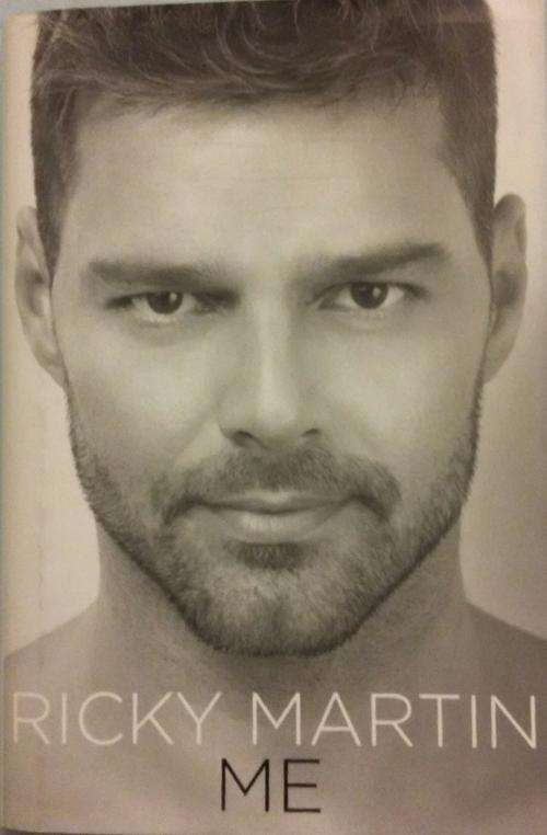 Me - Ricky Martin (Hard Cover)